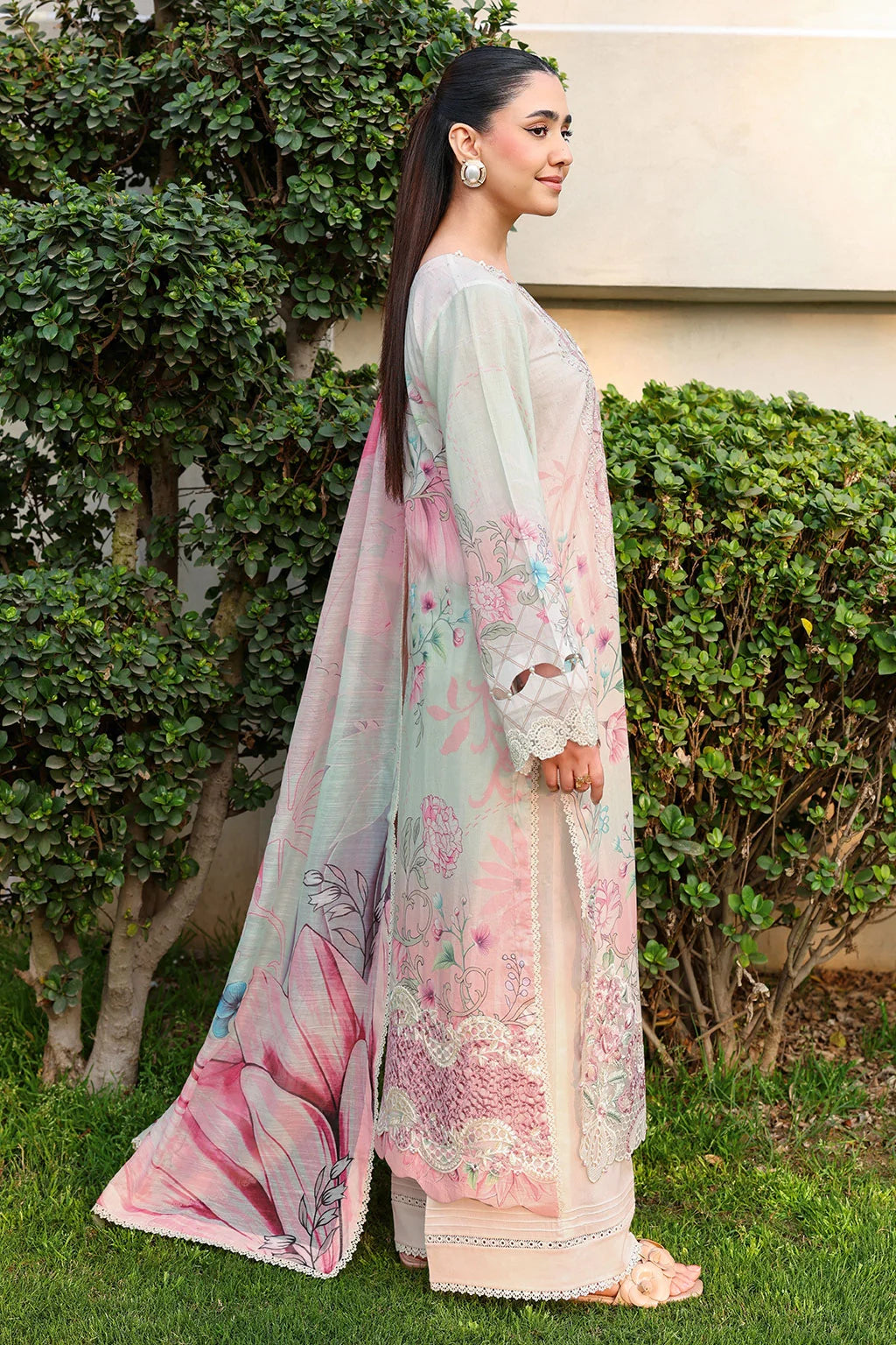 Sabin- Lawn Digital Printed Suit -3PC
