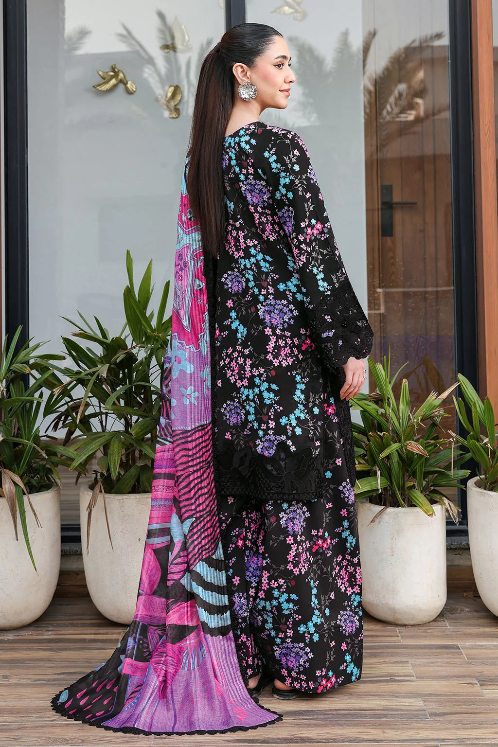 Isra- Lawn Digital Printed Suit -3PC
